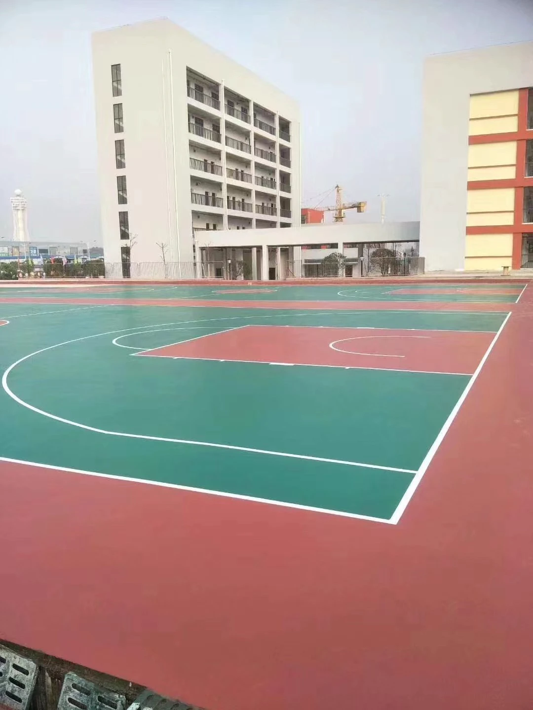 媒体记者如何报道篮球选秀权的动态_1